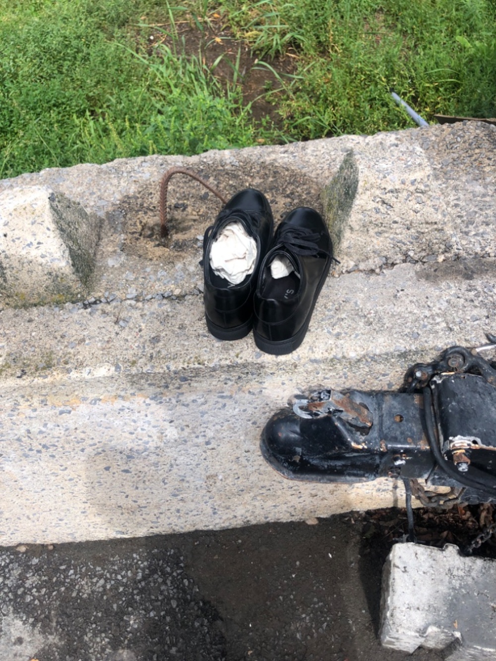 Shoes - Picture 5 of 5